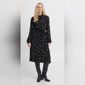 NWT Ichi Ilhelima Midi Floral Dress